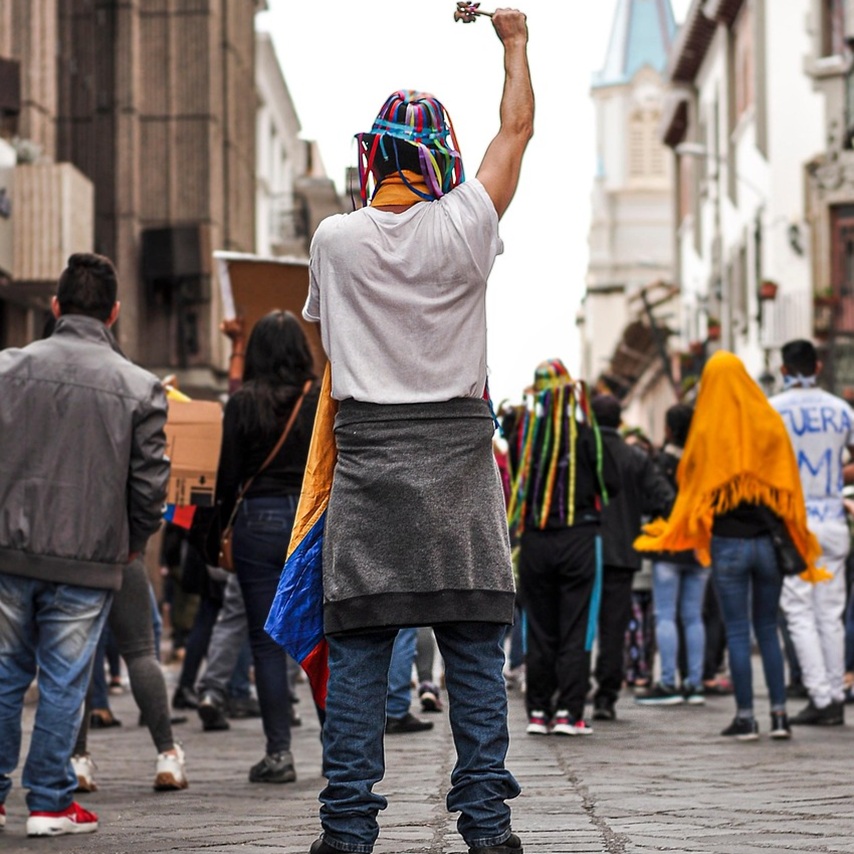 Non Thinking Idealists